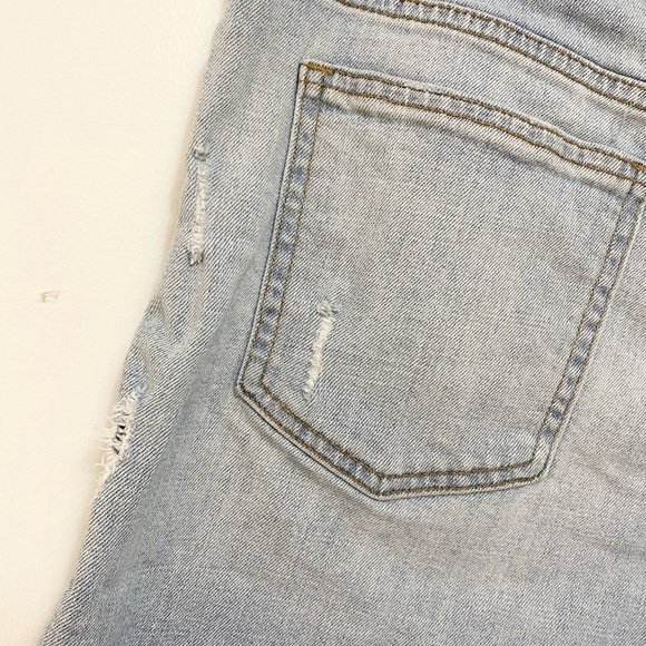 GAP Distressed High Rise Denim Shorts, Size 30 - Picture 6 of 11